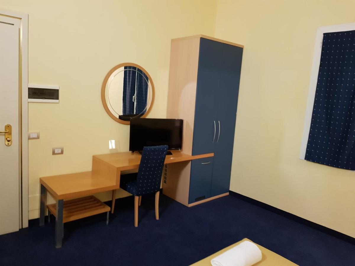 Hotel Le Cardinal Bastiglia Ngoại thất bức ảnh